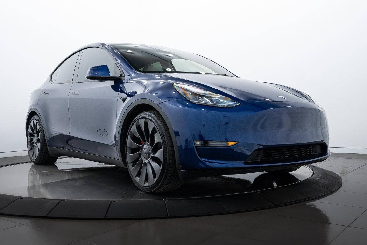 TESLA MODEL Y 2023 7SAYGDEF1PF879199 image